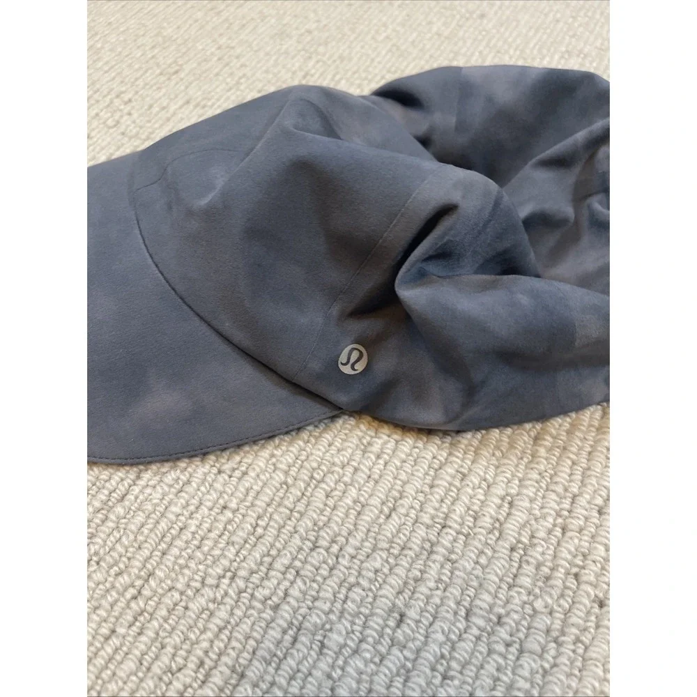 Lululemon Fast and Free Running Hat Adjustable Cap Diamond Dye Gray Women's